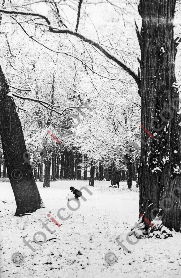 Der Schneemann | The Snowman - Foto Harder-006_0089Bild012.jpg | foticon.de - Bilddatenbank für Motive aus Geschichte und Kultur